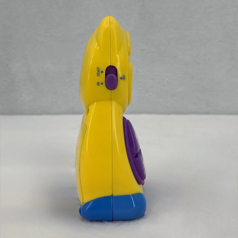 Vintage Playskool Fun Shakin' Phone Interactive Vibrating Ringing Toy Rare 2003